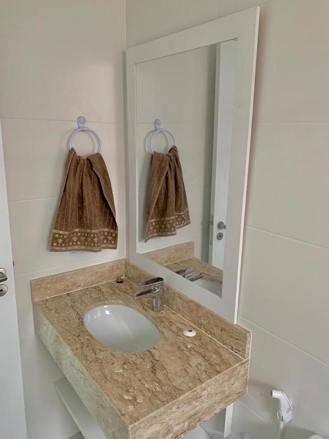 Apartamento Praia Dos Anjos 2 Vagas De Garagem E Ar-Condicionado Арраял-ду-Кабу Екстер'єр фото