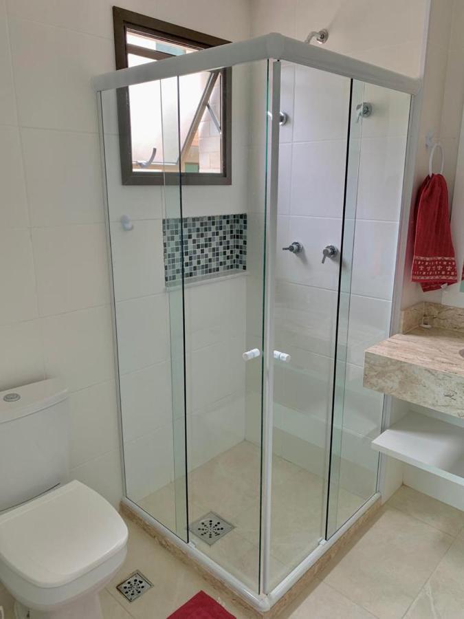 Apartamento Praia Dos Anjos 2 Vagas De Garagem E Ar-Condicionado Арраял-ду-Кабу Екстер'єр фото