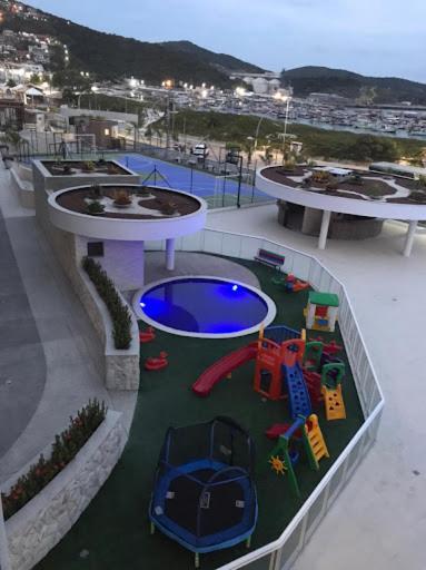 Apartamento Praia Dos Anjos 2 Vagas De Garagem E Ar-Condicionado Арраял-ду-Кабу Екстер'єр фото
